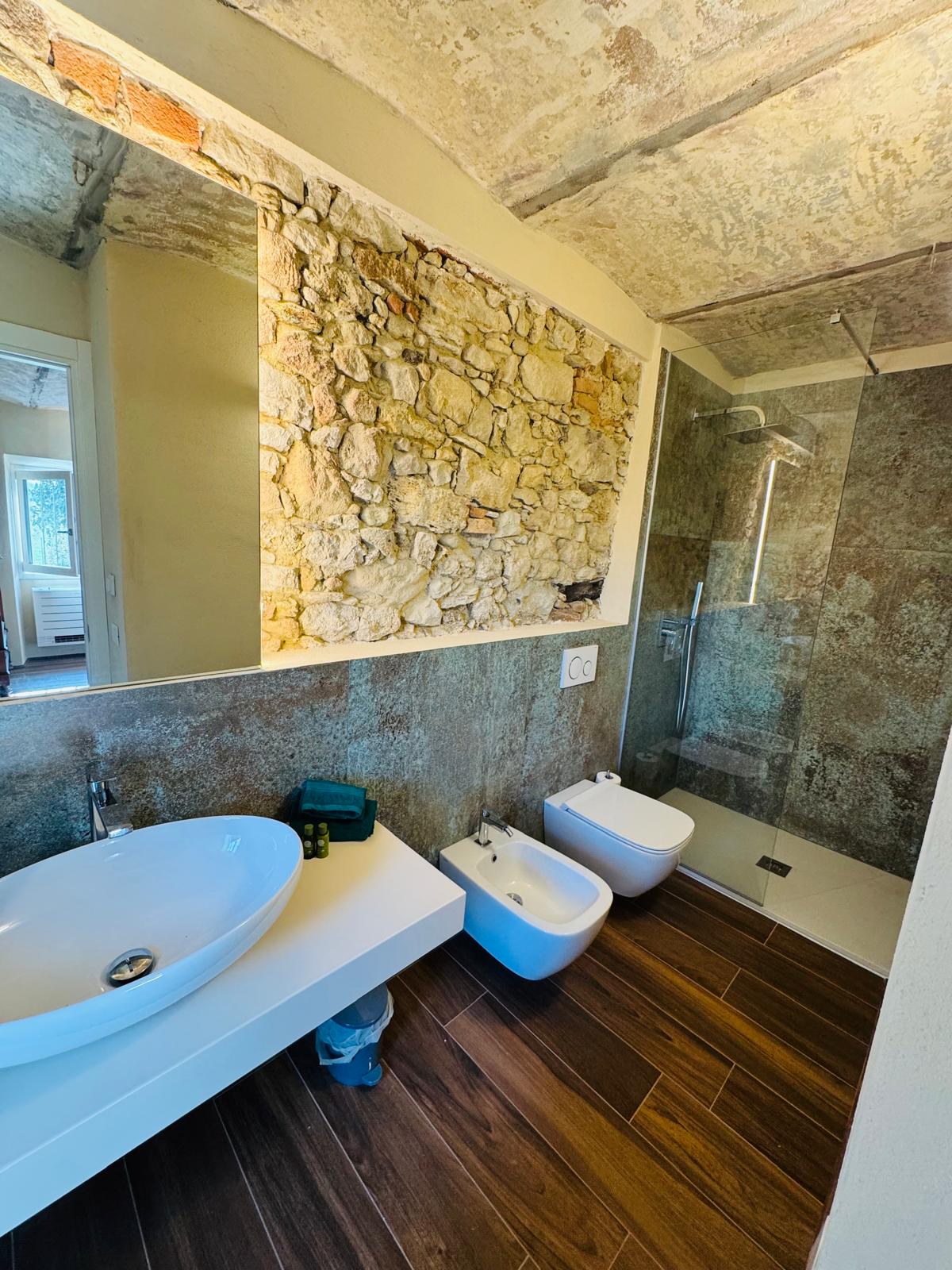 WhatsApp Image 2025-09-27 at 13.25.28 (2)