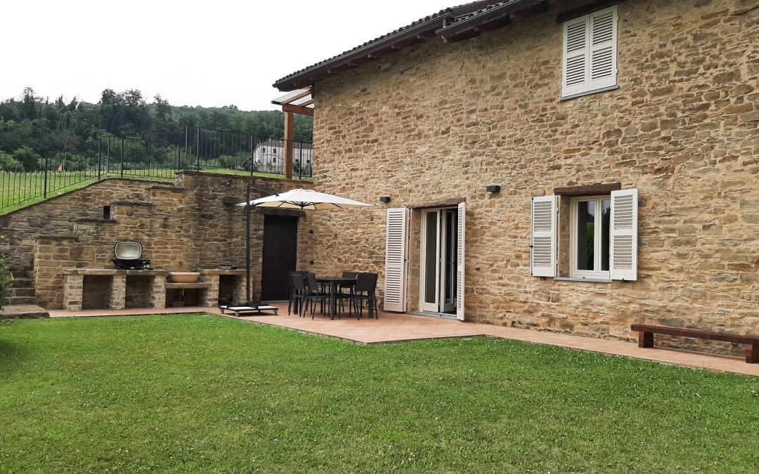 Villa Pietra****- Castelletto D’Erro